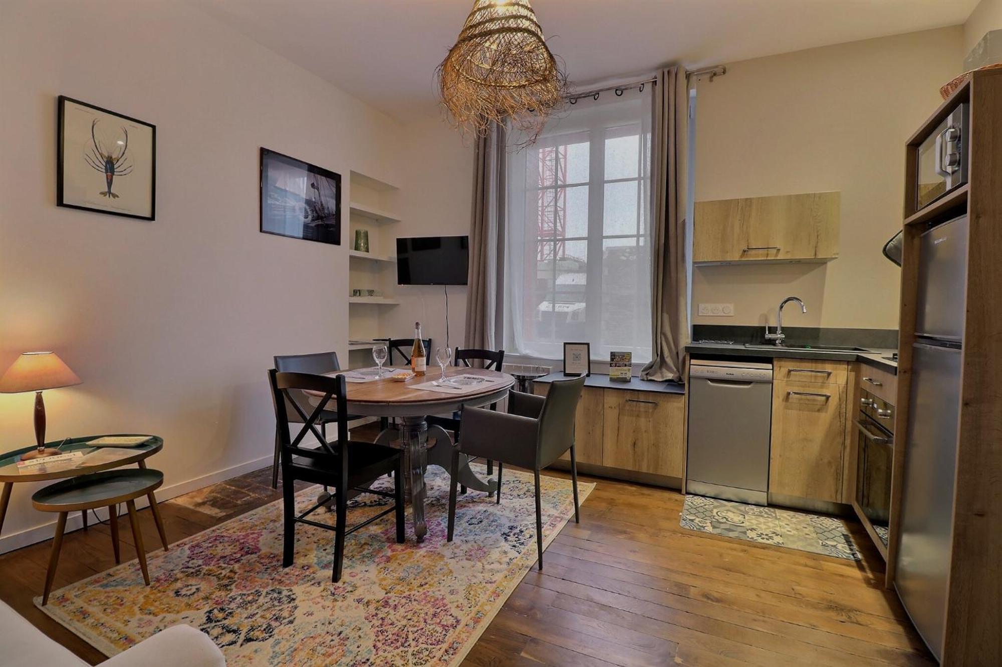 Les Mots Bleus Apartment Dinard Exterior photo